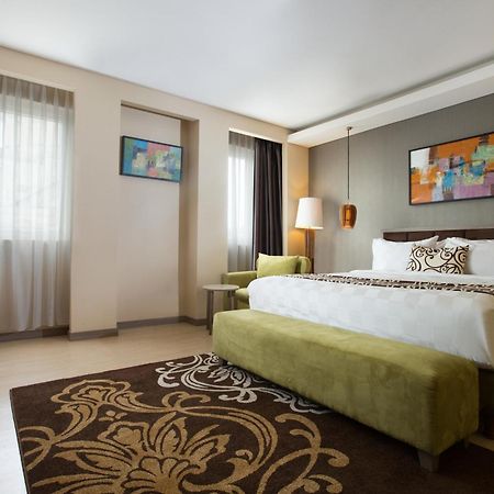 BW Kemayoran Hotel & Convention Powered By Archipelago Jakarta Exterior photo