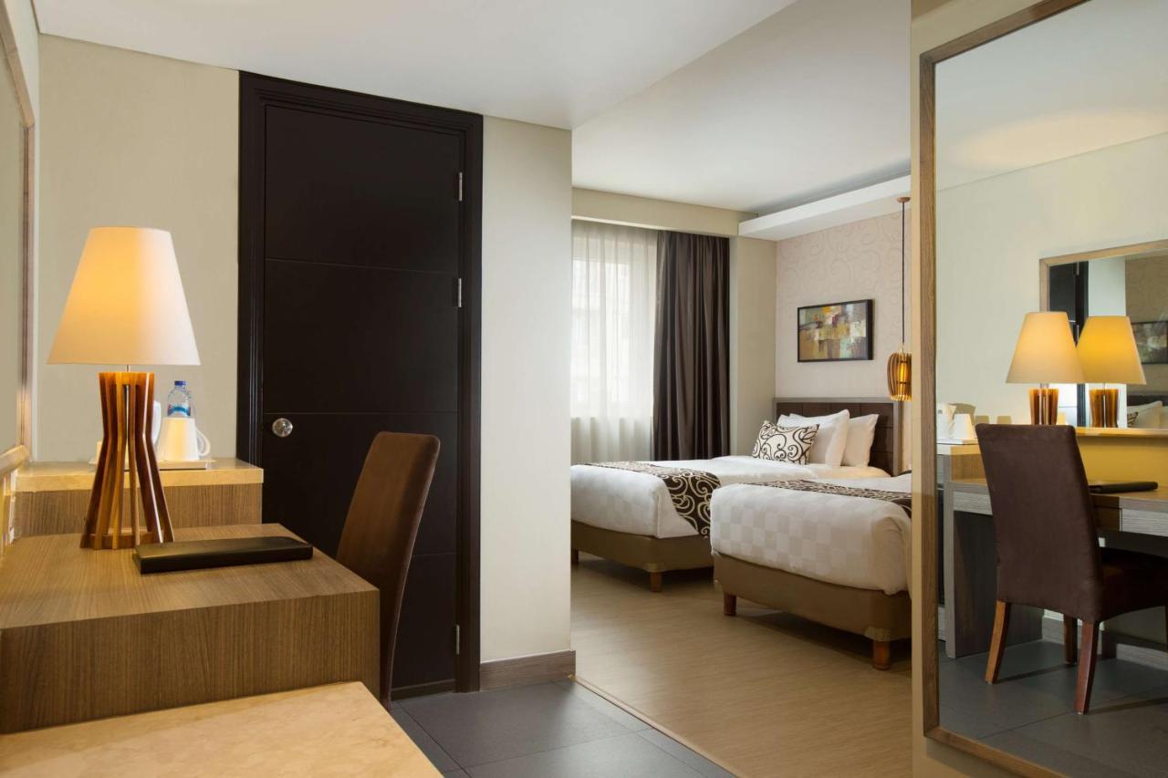 BW Kemayoran Hotel & Convention Powered By Archipelago Jakarta Exterior photo